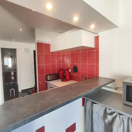 6, Rdc, Port Nature, Village Naturiste, Cap D'agde * Agde